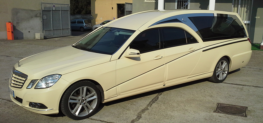 Automezzi funebri Automezzi funebri